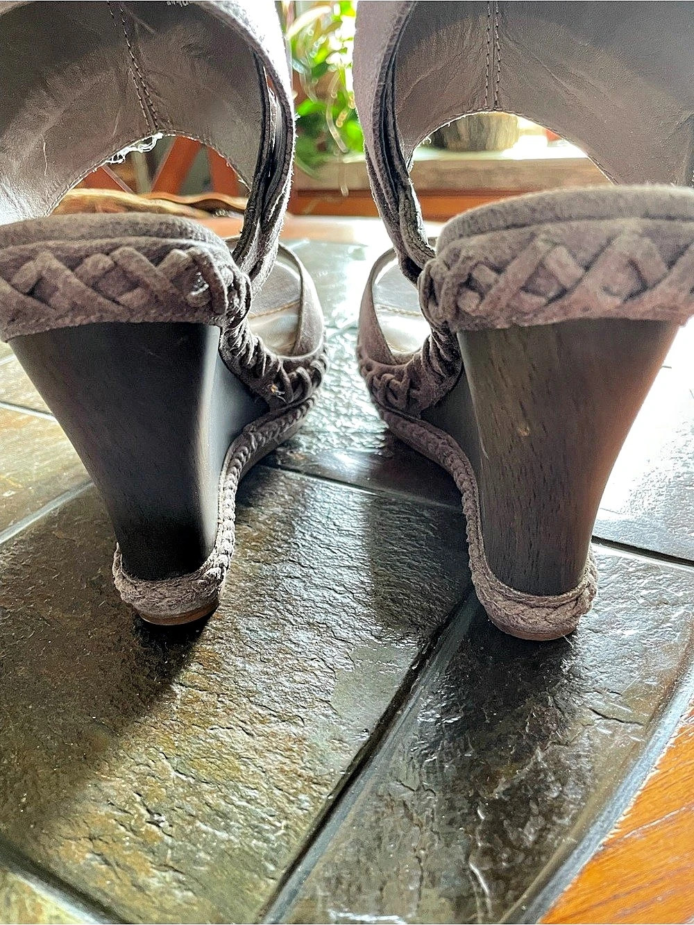 Not Rates Gray Wedge Sandals US 9 - Picture 7 of 8